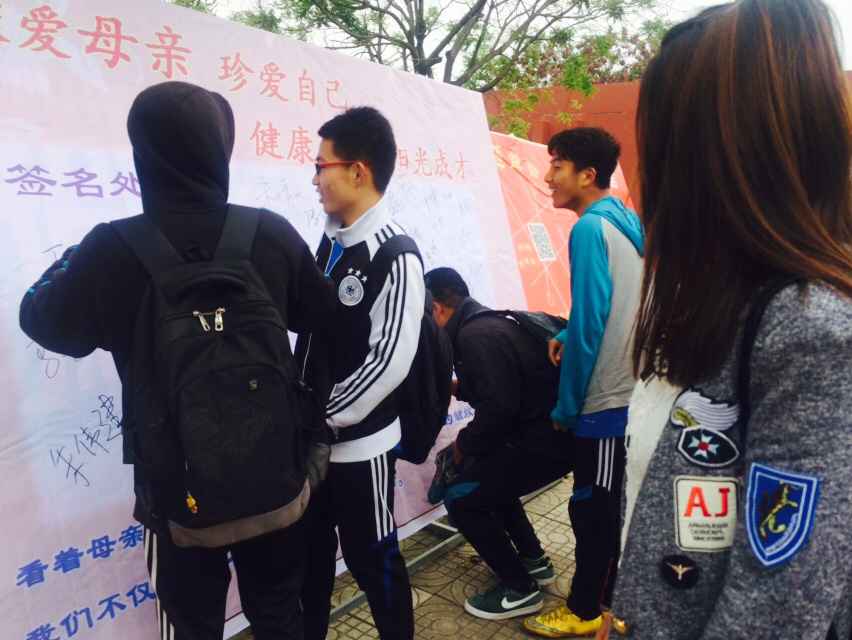 A65E6BAC011B7DFF74DE85B20D2B9A7B