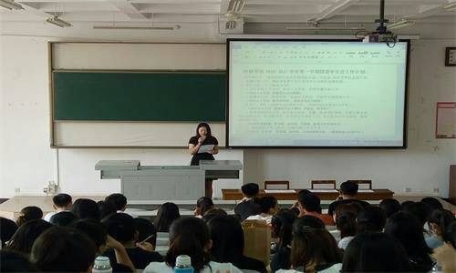 B3372CA1AA68B6025EE98945769EB434